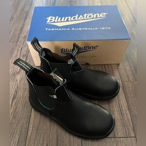 New Blundstone Boots